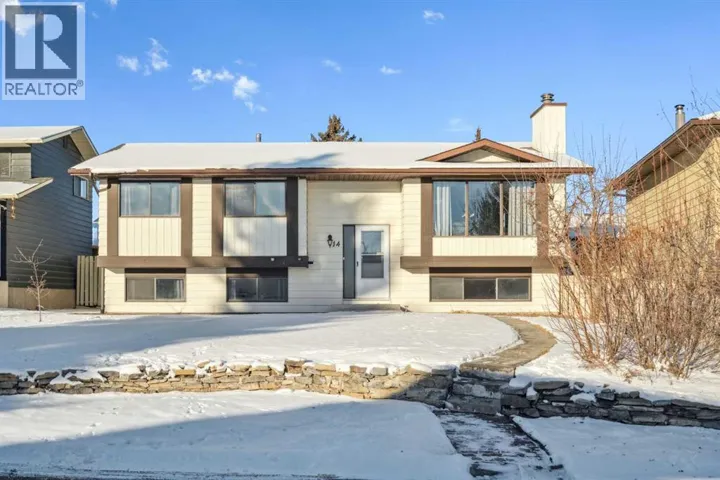 14 Glenhill Crescent, Cochrane, Alberta T4C1G8