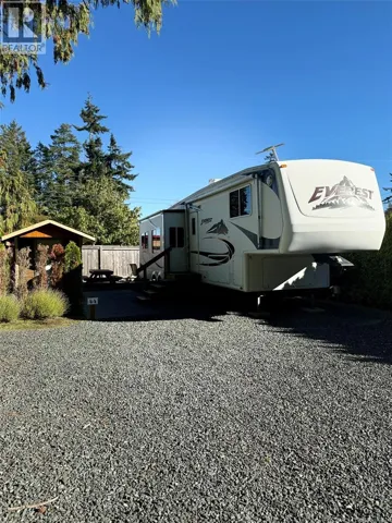 44 6050 island Hwy, Qualicum Beach, British Columbia V9K2E1
