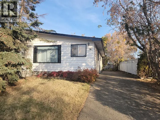 38 Wells Street, Red Deer, Alberta T4N5Y3