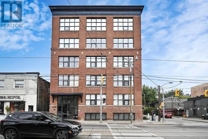 107 - 2154 DUNDAS STREET W, Toronto (Roncesvalles), Ontario M6R1X3