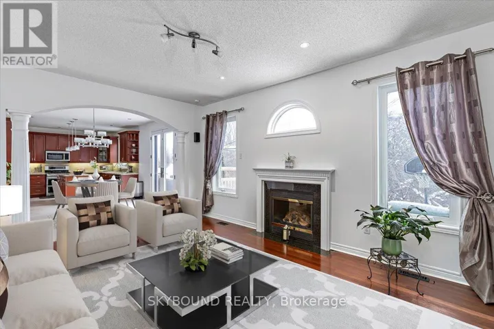 33 LIGHTHEART DRIVE, Caledon, Ontario L7C1E3