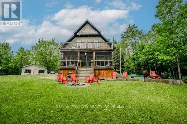 5 BRIDGE ROAD, Magnetawan (Ahmic Harbour), Ontario P0A1P0