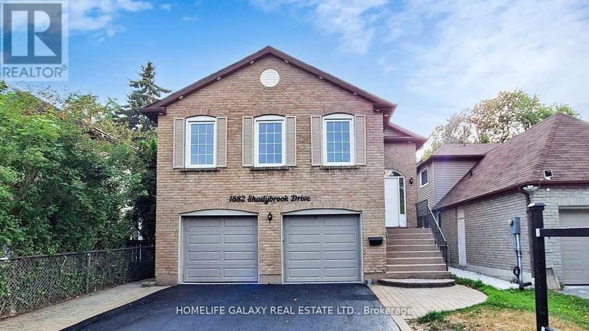 1882 SHADYBROOK DRIVE, Pickering (Amberlea), Ontario L1V3A8