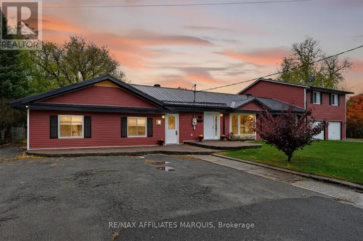 65 FIRST STREET, Montague, Ontario K7A3E8