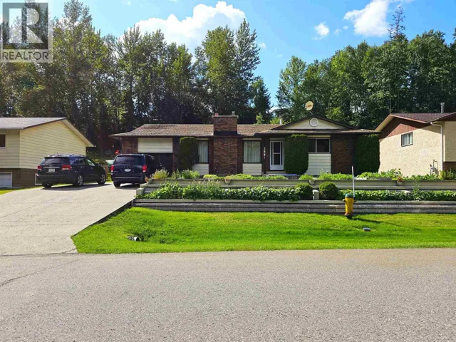 3881 BELLAMY ROAD, Prince George, British Columbia V2K3W1