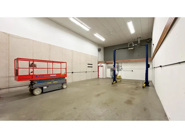 107 9670 188 STREET, Surrey, British Columbia V4N3M2