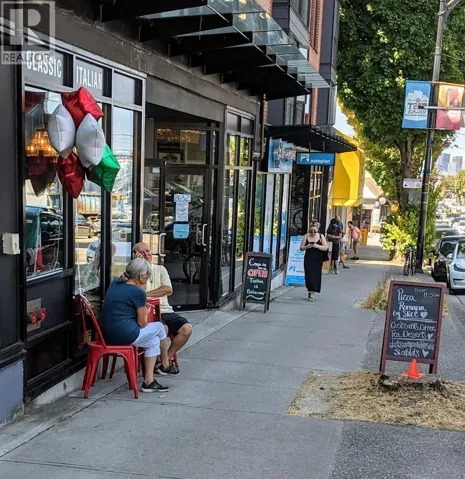 2638 E HASTINGS STREET, Vancouver, British Columbia V5K1Z6