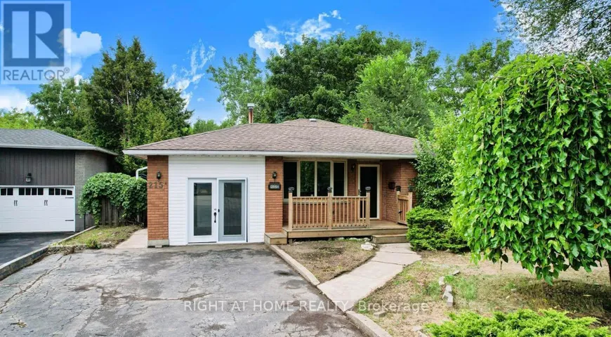 #UPPER UNIT - 215A PARIS RD. ROAD, Brantford, Ontario N3R1J2