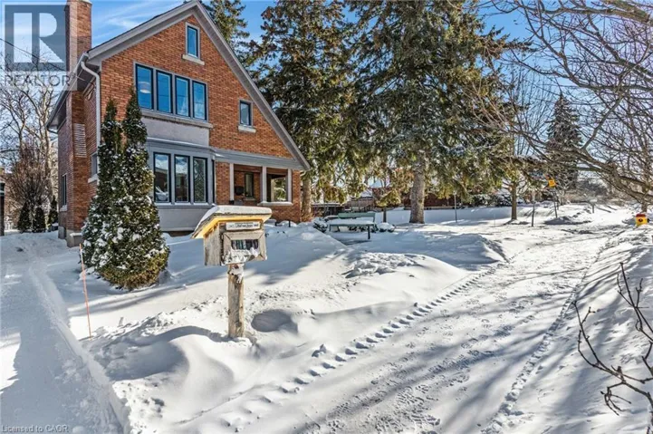 86 EARL Street, Kitchener, Ontario N2M2V9