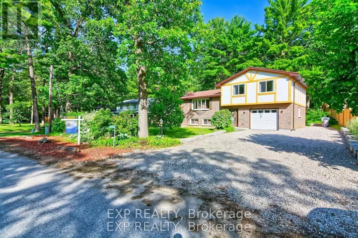 9995 PORT FRANKS ESTATES DRIVE, Lambton Shores (Port Franks), Ontario N0M2L0