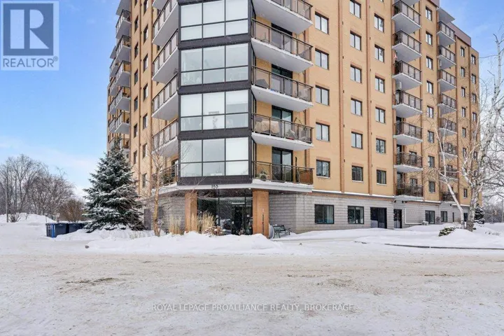 111 - 120 BARRETT COURT, Kingston (Kingston East (Incl Barret Crt)), Ontario K7L5H6