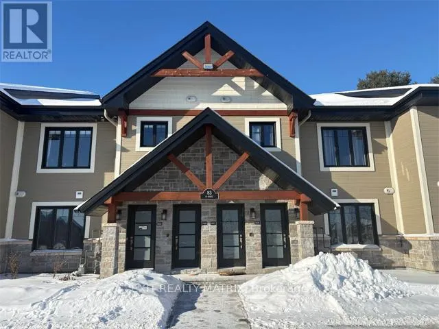 9 - 83 ST MORITZ TERRACE, Russell, Ontario K0A1W0