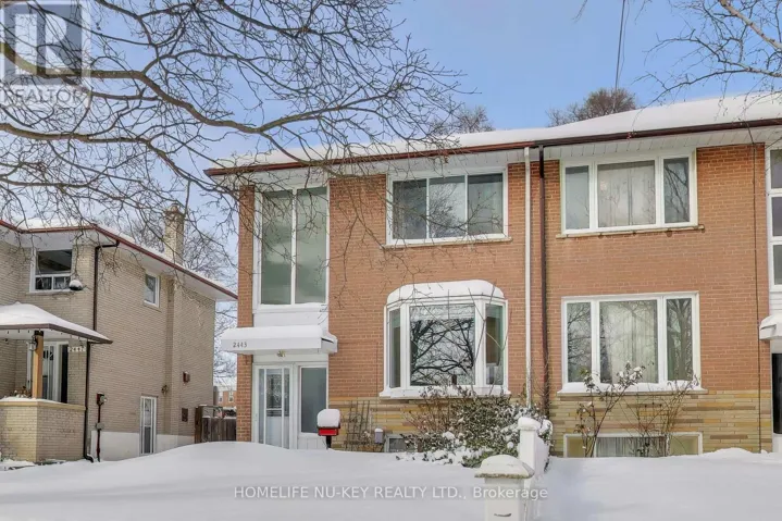 2443 BROOKHURST ROAD, Mississauga (Clarkson), Ontario L5J1R4