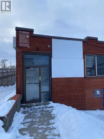 103 - 642 ROGERS ROAD, Toronto (Keelesdale-Eglinton West), Ontario M6M1C2