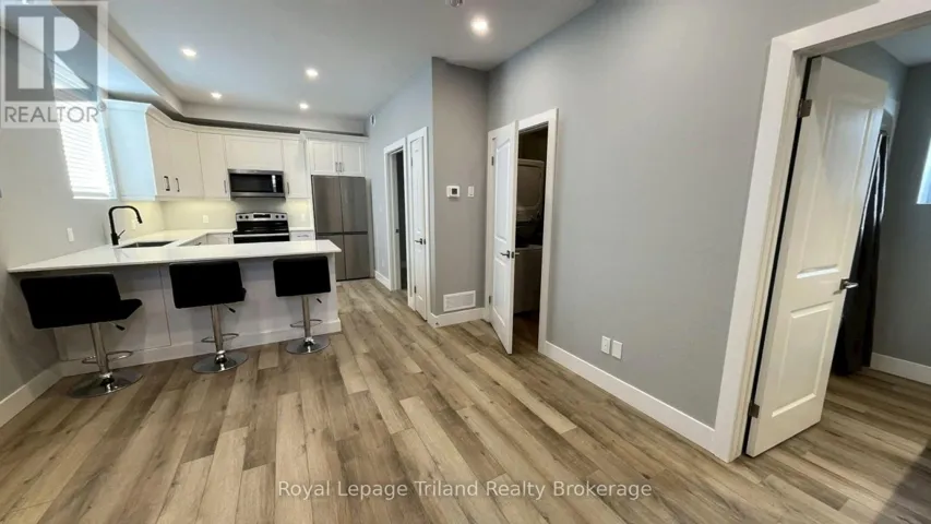 2 - 695 HAYBALL STREET, Woodstock (Woodstock - North), Ontario N4S4Z5