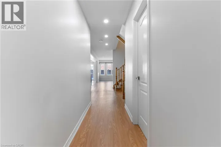 570 LINDEN Drive Unit# 32, Cambridge, Ontario N3H0C9