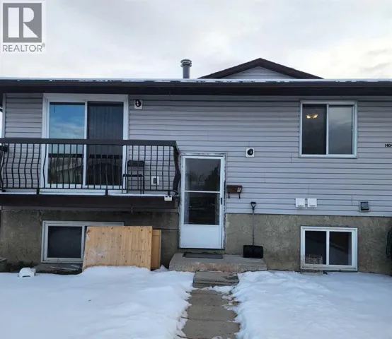 B, 1404 43 Street SE, Calgary, Alberta T2A5E7