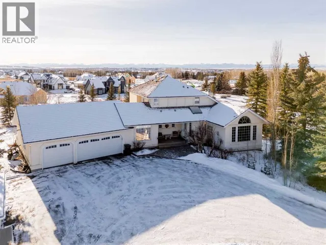 15 Blueridge Close, Rural Rocky View County, Alberta T3L2P4