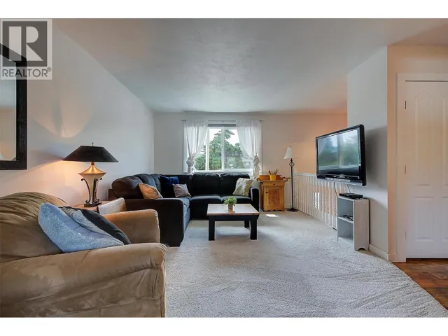 2745 Cameron Road, West Kelowna, British Columbia V1Z3K5