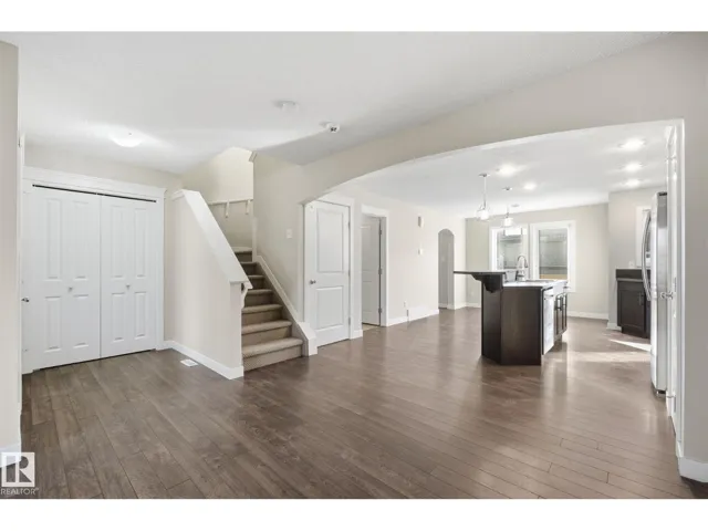 4060 MORRISON WY NW, Edmonton, Alberta T5E6S3