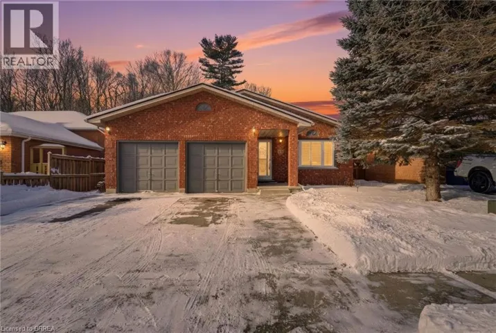 53 CHILDERHOSE Crescent, Brantford, Ontario N3P1Z7