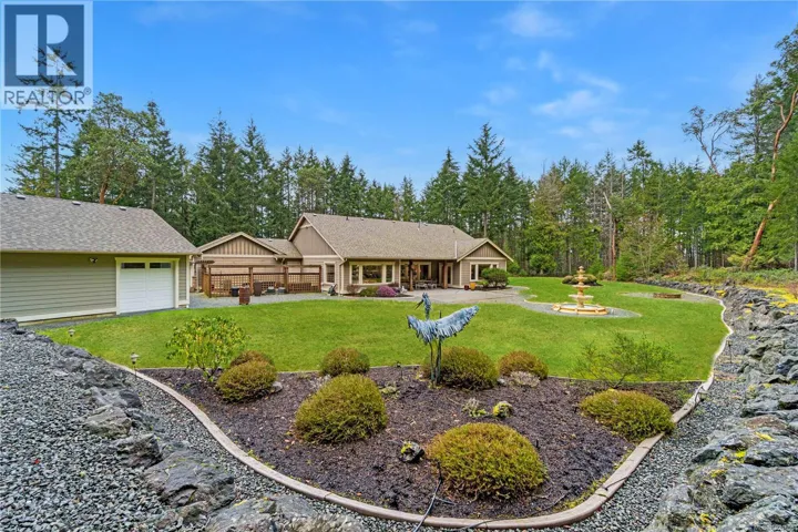 700 Wildgreen Way, Parksville, British Columbia V9P0A5