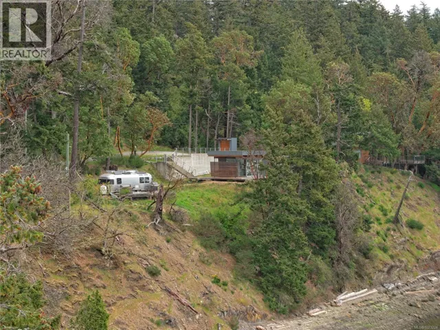 240 Old Scott Rd, Salt Spring, British Columbia V8K2L6