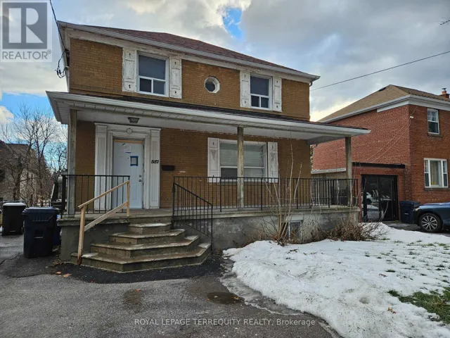 557 LAWRENCE AVENUE W, Toronto (Englemount-Lawrence), Ontario M6A1A5