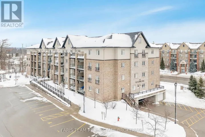 210 - 40 FERNDALE DRIVE S, Barrie (Ardagh), Ontario L4N2L3