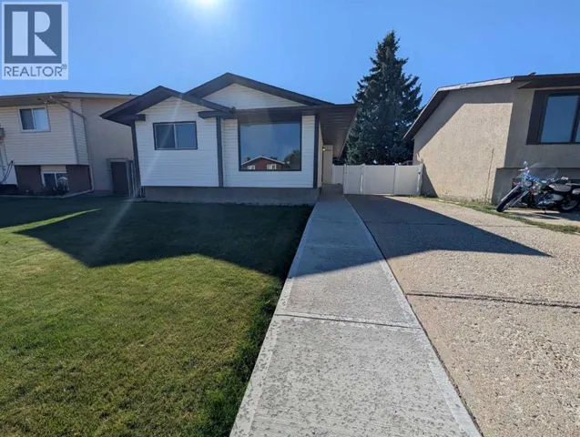 19 Rae Crescent SE, Medicine Hat, Alberta T1B3A2