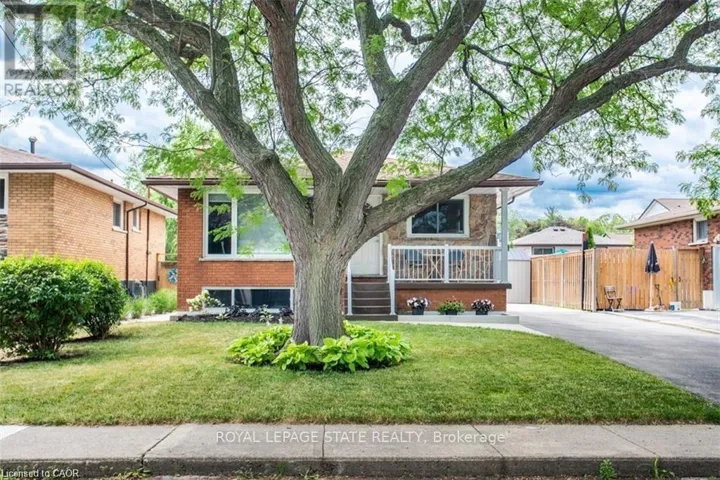 47 ATWATER CRESCENT, Hamilton (Rolston), Ontario L9C2E8