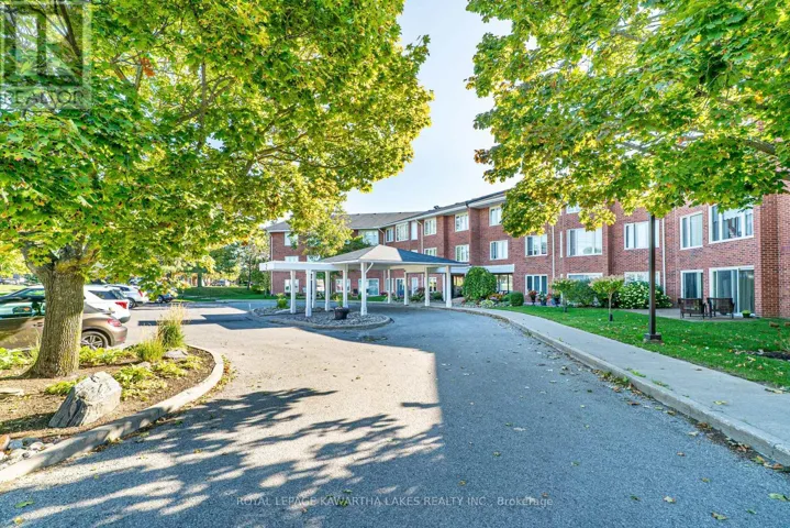 108 - 2 HERITAGE WAY, Kawartha Lakes (Lindsay), Ontario K9V5P5