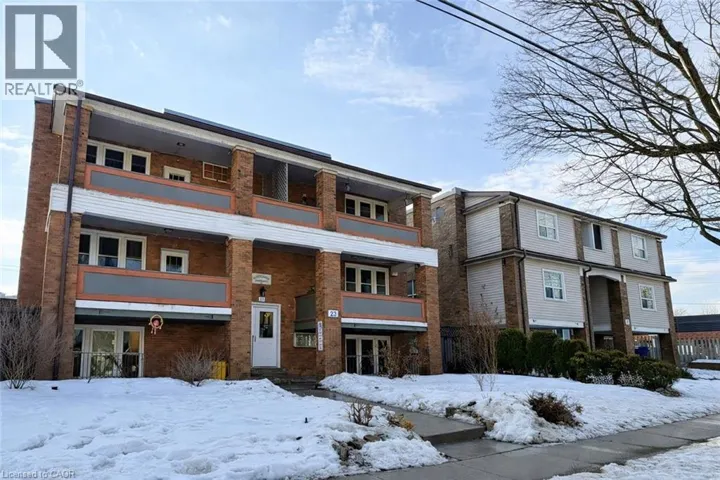 17 LOUISA Street, Kitchener, Ontario N2H5L7