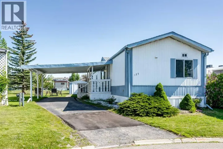 125, 99 Arbour Lake Road NW, Calgary, Alberta T3G4E4