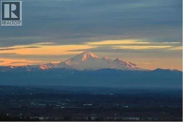 38 1751 PADDOCK DRIVE, Coquitlam, British Columbia V3E3M2