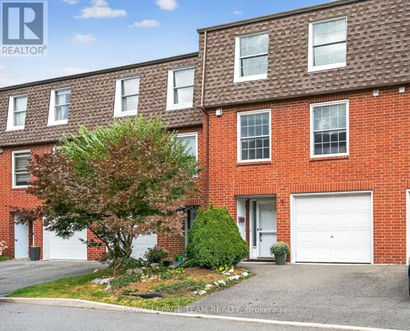 9 MOORSIDE PRIVATE, Ottawa, Ontario K2C3P4