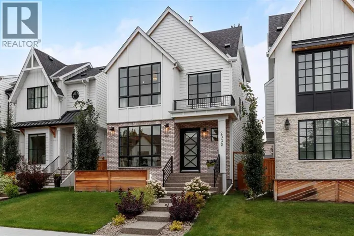 2032 41 Avenue SW, Calgary, Alberta T2T2M1