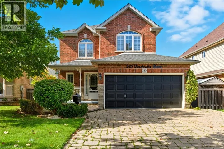 213 DORCHESTER Drive, Grimsby, Ontario L3M5K8