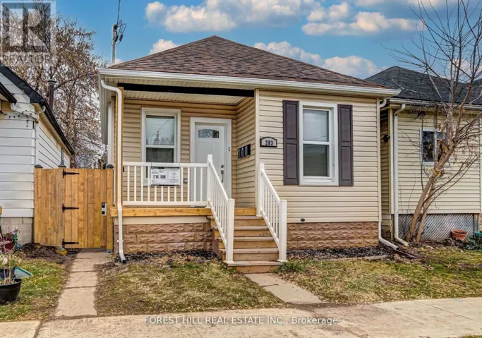 2 - 203 WEIR STREET N, Hamilton (Homeside), Ontario L8H5G2