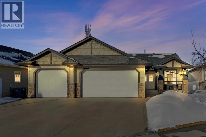 132 Illingworth Close, Red Deer, Alberta T4R0B1