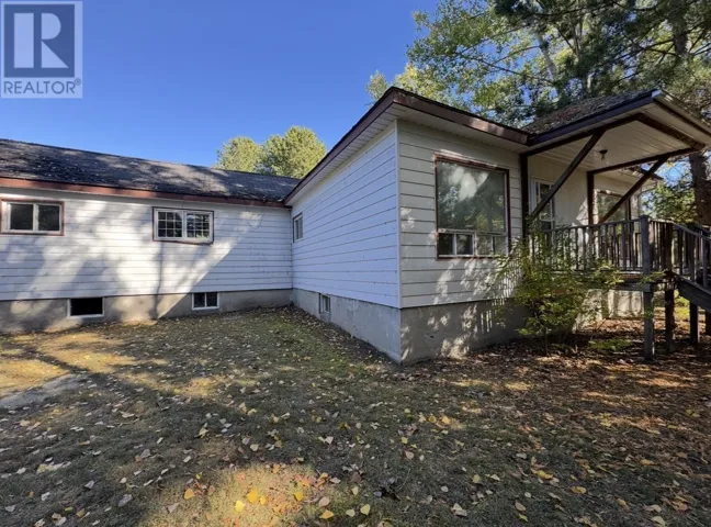 19 Low AVE, Gogama, Ontario P0M1W0