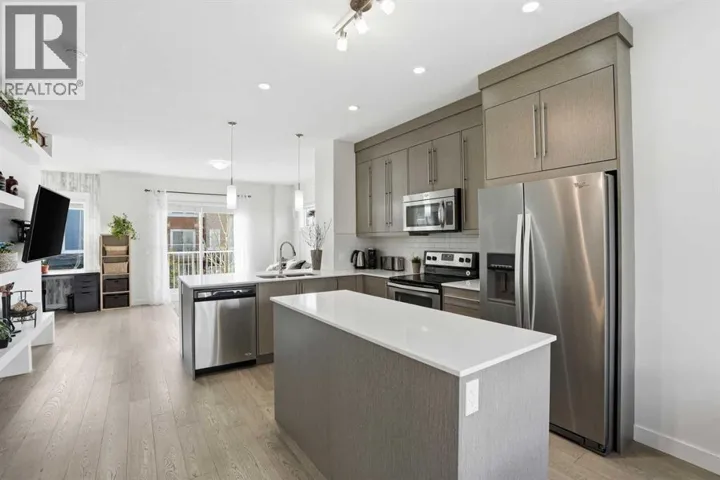 70, 111 Rainbow Falls Gate, Chestermere, Alberta T1X0Z4