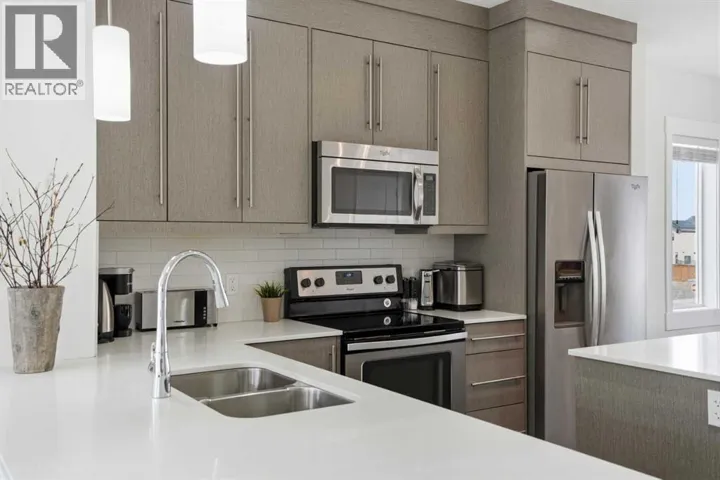 70, 111 Rainbow Falls Gate, Chestermere, Alberta T1X0Z4