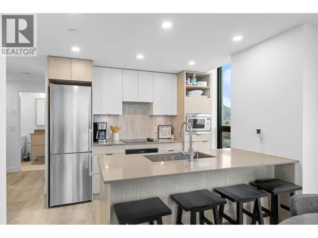 1488 Bertram Street Unit# 805, Kelowna, British Columbia V1Y0M6