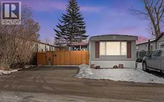 97, 6724 17 Avenue SE, Calgary, Alberta T2A4V5