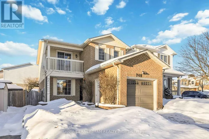 748 BENNETT CRESCENT, Oshawa (Pinecrest), Ontario L1K1T6
