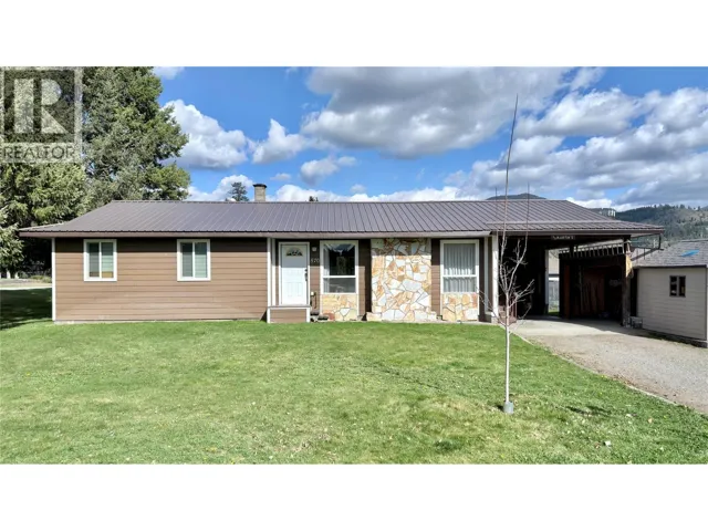 570 Eholt Street, Midway, British Columbia V0H1M0