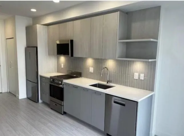 10777 E 138 STREET, Surrey, British Columbia V3T0T5