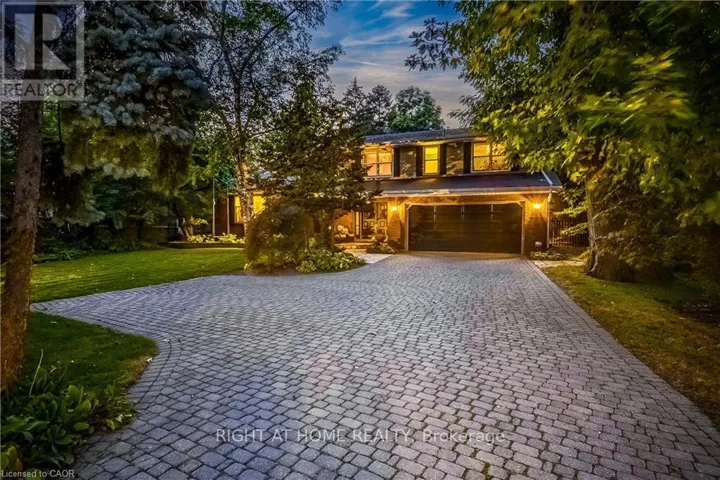 3021 LAKESHORE ROAD, Burlington (Roseland), Ontario L7N1A2