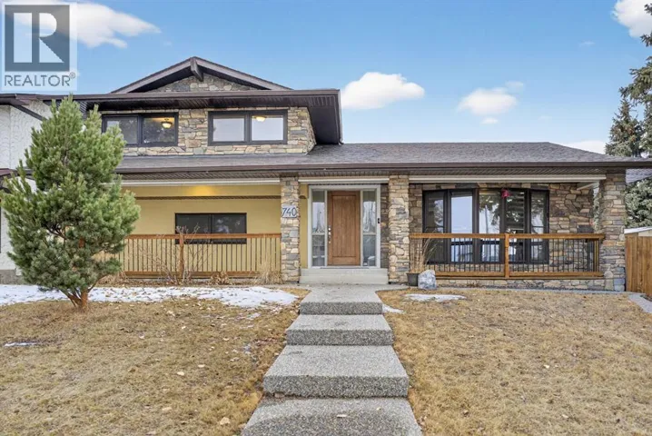 740 Lake Ontario Drive SE, Calgary, Alberta T2J3J8